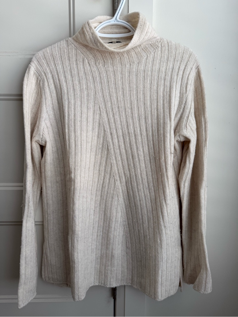 Vince Ribbed Turtleneck Sweater in Cream